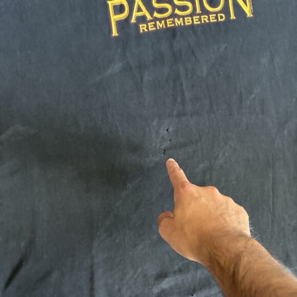 Vintage Jesus T-Shirt Men's Size XL His Passion Remembered Distressed Faded 90s - Picture 3 of 8